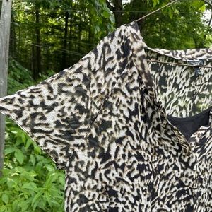 Talbot’s women’s size 10 Leopard print sheer shirt, in tan & black